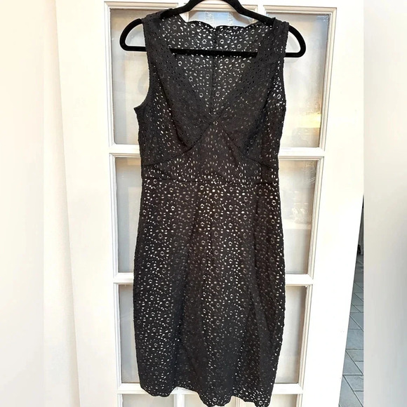 BCBGMAXAZRIA | Lynnette Black & Tan Cocktail Dress Size 8 Medium M - Picture 11 of 11